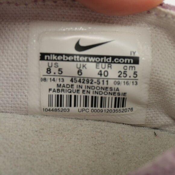 Nike Womens Braata Lite Sneaker Size 8.5 Lavender Purple Perforated Suede Low - Picture 12 of 12